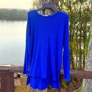 ZENANA Brand - Women’s Blue Longsleeve Top - Size L